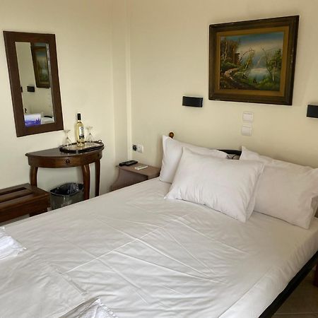 Vervekis Apartments Fiskardo Dış mekan fotoğraf