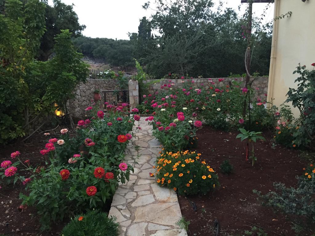 Vervekis Apartments Fiskardo Dış mekan fotoğraf