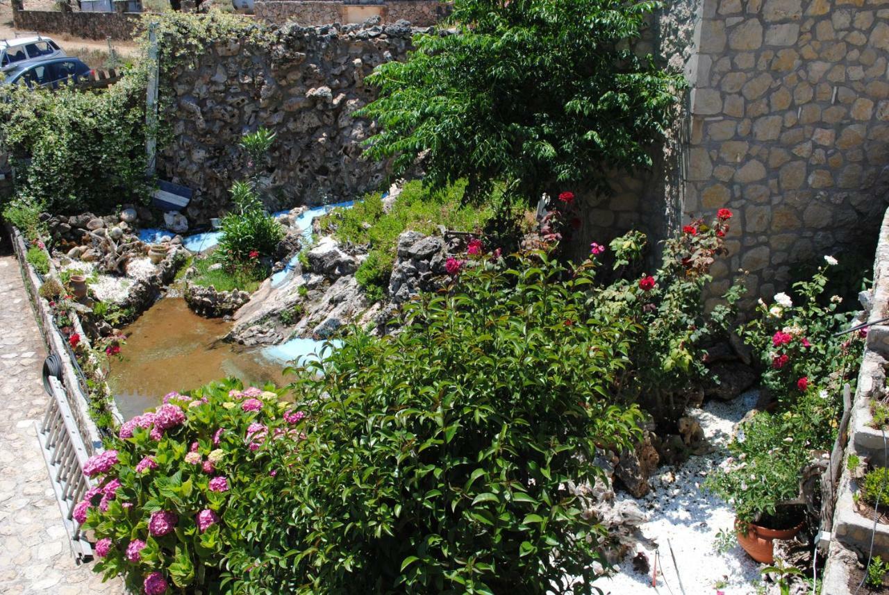 Vervekis Apartments Fiskardo Dış mekan fotoğraf